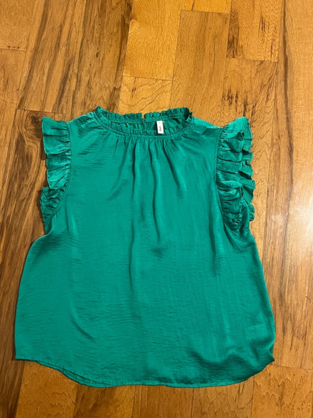 GLAM kelly green blouse